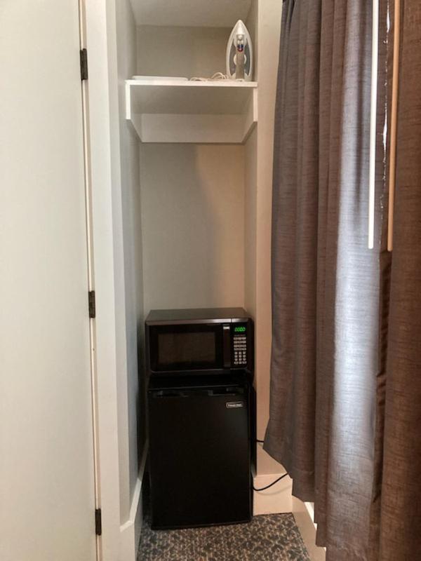 Country Squire Inn And Suites New Holland Buitenkant foto