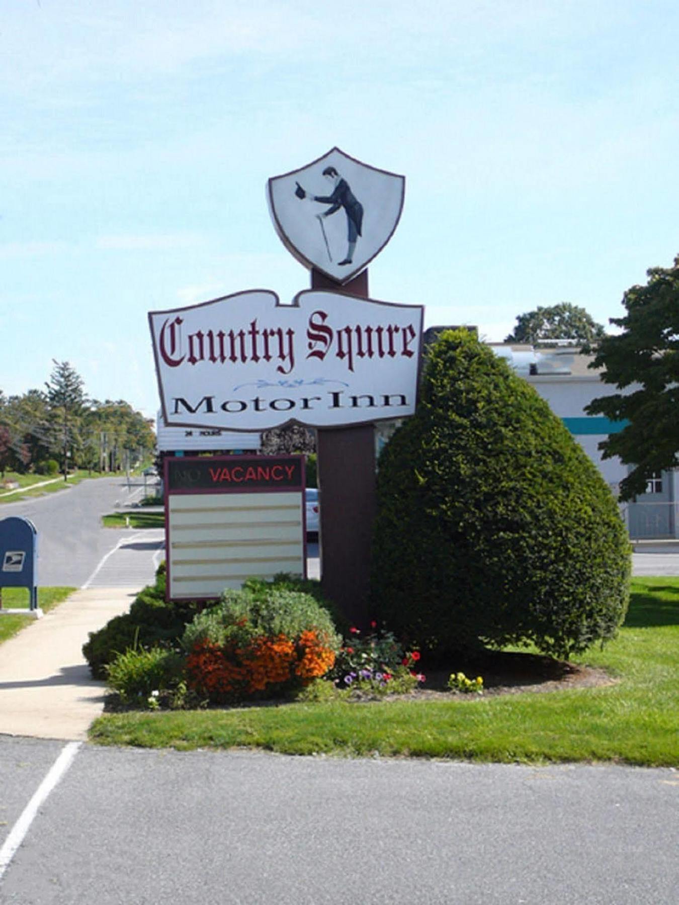 Country Squire Inn And Suites New Holland Buitenkant foto